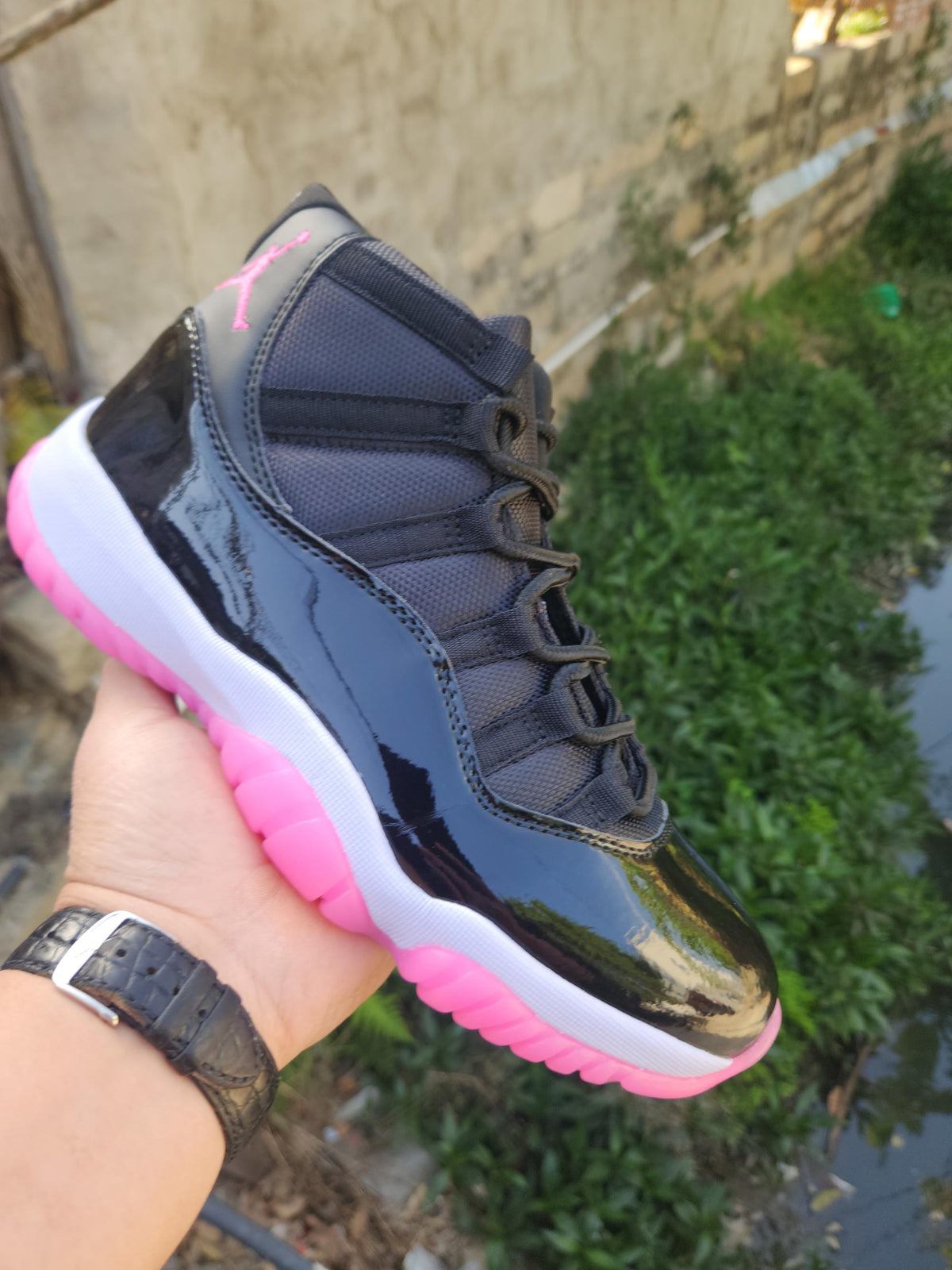 Air Jordan 11 Retro – Black & Pink with White Midsole