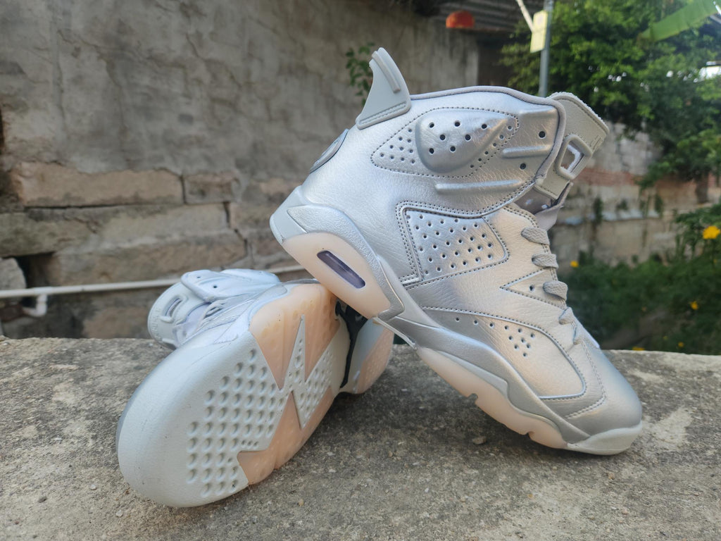 Air Jordan 6 – Metallic Silver with Cream Sole Accents