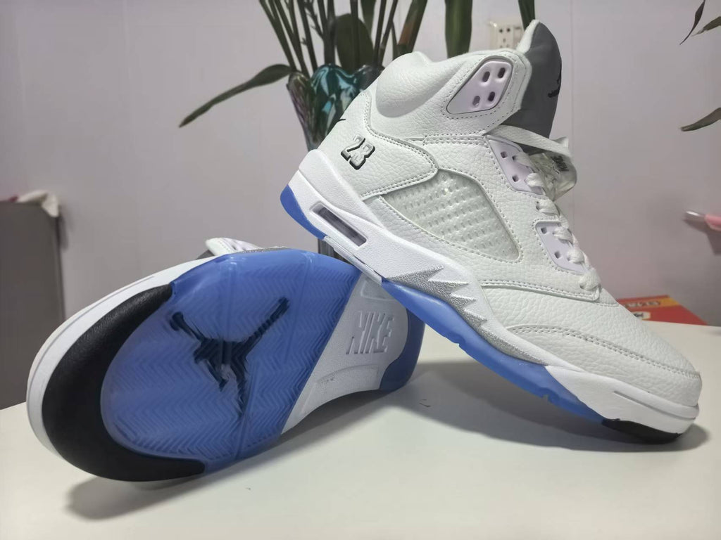 Air Jordan 5 Retro – White & Metallic Silver with Blue Soles
