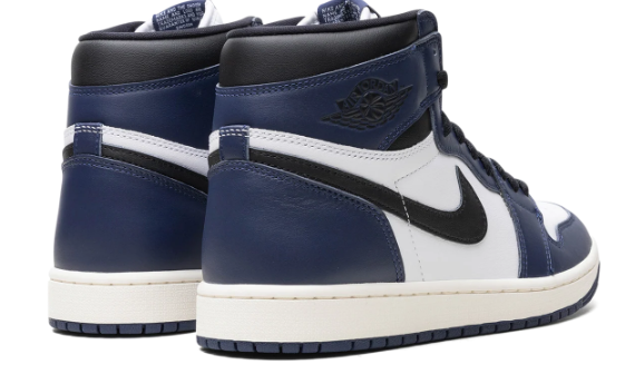 Air Jordan 1 Retro High OG “Midnight Navy” | DZ5485-401