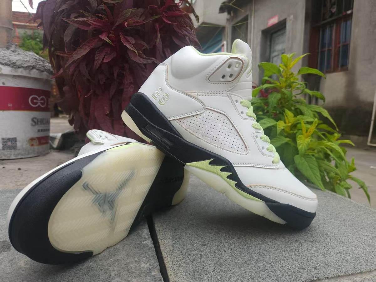Air Jordan 5 Retro – White, Pale Green & Black