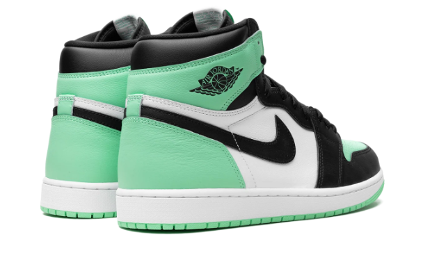Air Jordan 1 Retro High OG “Green Glow” | DZ5485-130
